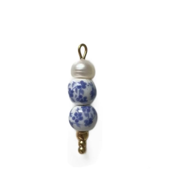 CHARM 81 / Perle d'eau douce 4 - 22x7 mm